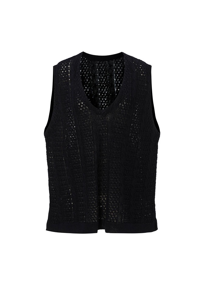 CABLE KNITTING VEST